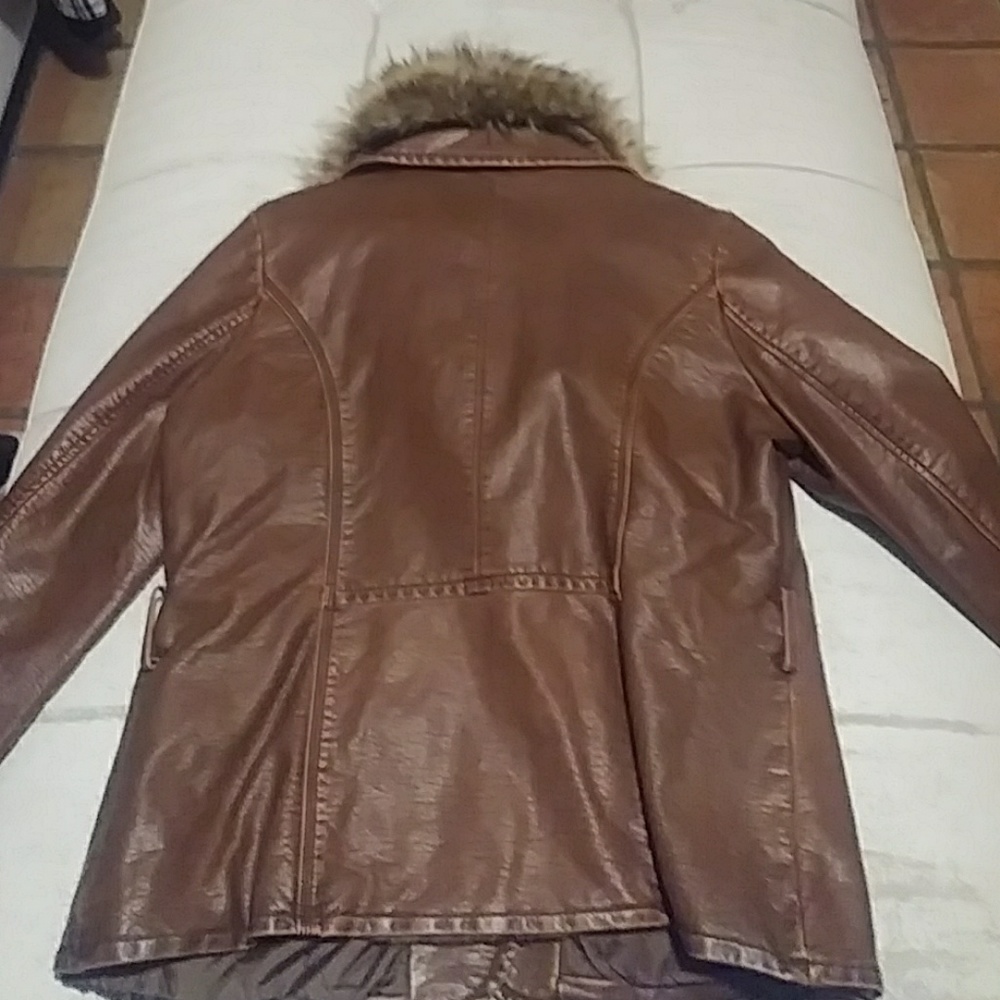 Jacket - Picture 2 of 5